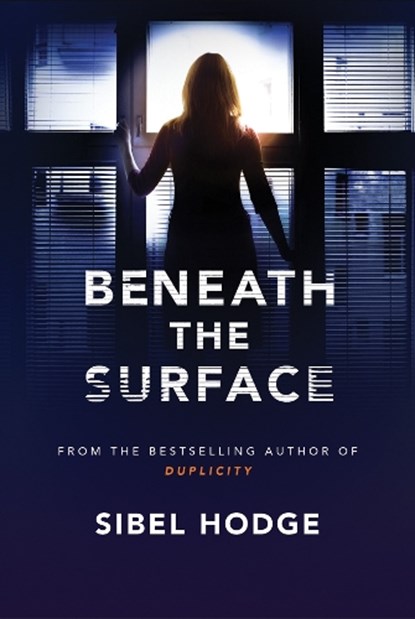 Beneath the Surface, Sibel Hodge - Paperback - 9781611099492