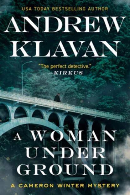 A Woman Underground, Andrew Klavan - Paperback - 9781613167151