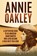 Annie Oakley, Captivating History - Paperback - 9781637161043