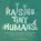 Raising Tiny Humans, Liz Swenson - Gebonden - 9781641707558