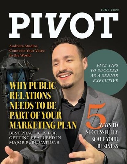 PIVOT Magazine Issue 1, Jason Miller - Paperback - 9781641849692