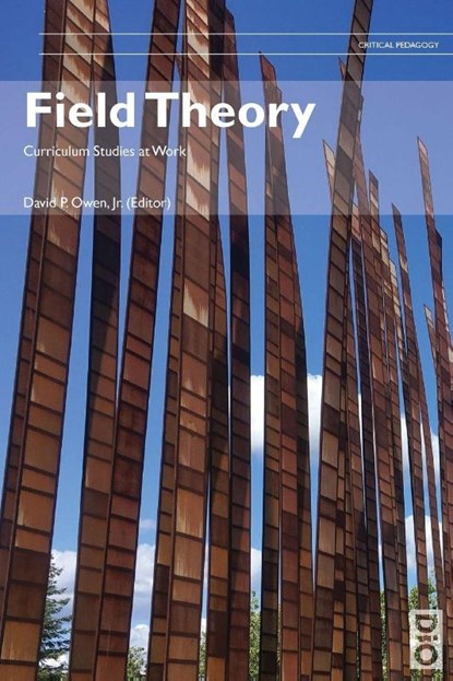 Field Theory, David Owen - Paperback - 9781645040224