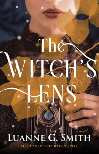 The Witch's Lens, Luanne G. Smith - Paperback - 9781662510403