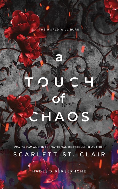 A Touch of Chaos, Scarlett St. Clair - Paperback - 9781728277691