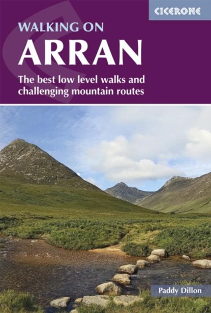 Walking on Arran, Paddy Dillon - Paperback - 9781786311351
