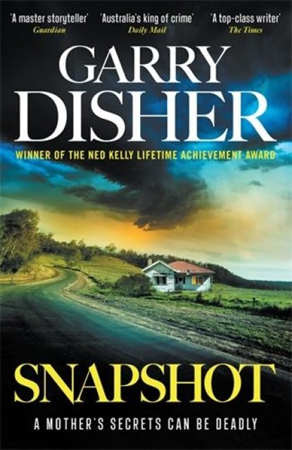 Snapshot, Garry Disher - Paperback - 9781805224464