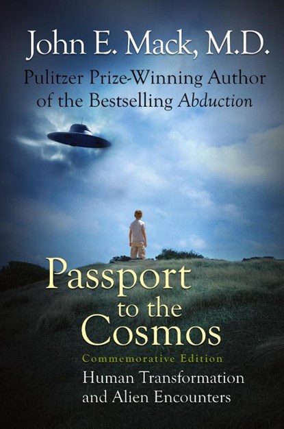 Passport to the Cosmos, John E. Mack - Paperback - 9781907661815