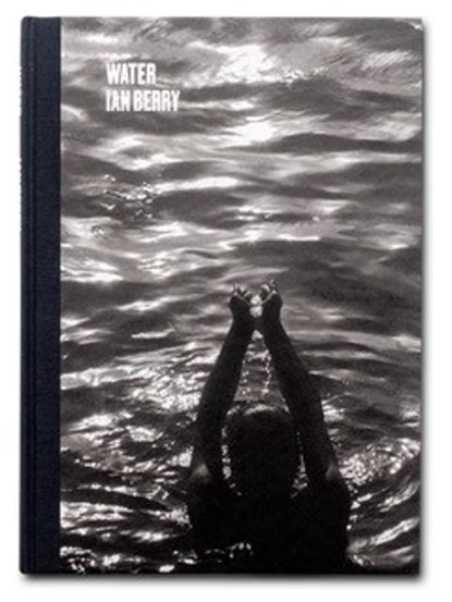 Water, Ian Berry - Gebonden - 9781910401927