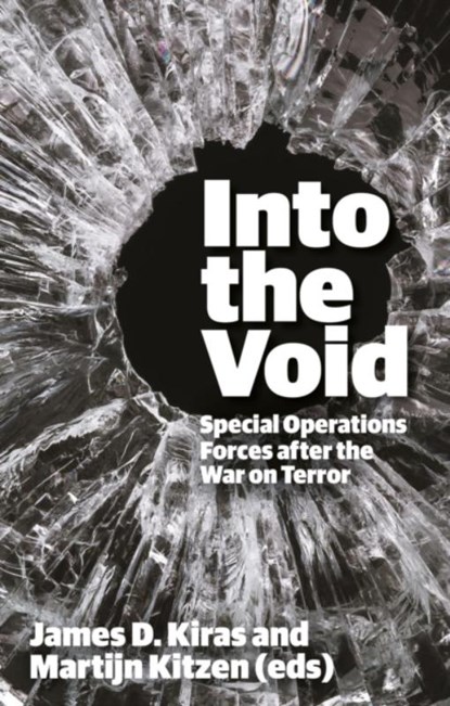 Into the Void, James D. Kiras ; Martijn Kitzen - Gebonden - 9781911723158