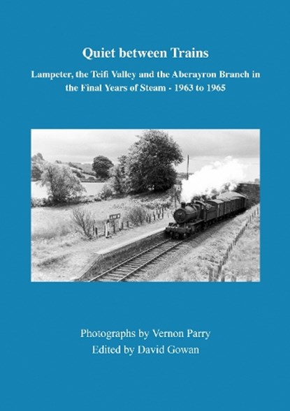 Quiet between Trains,  - Paperback - 9781912078387