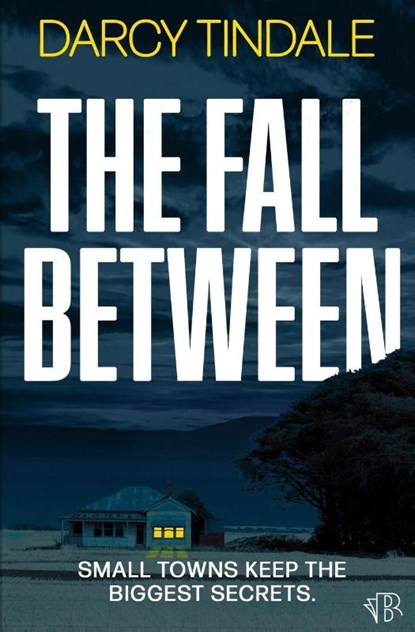 The Fall Between, Darcy Tindale - Paperback - 9781917705684