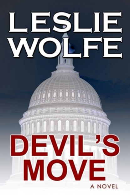 Devil's Move, Leslie Wolfe - Paperback - 9781945302015