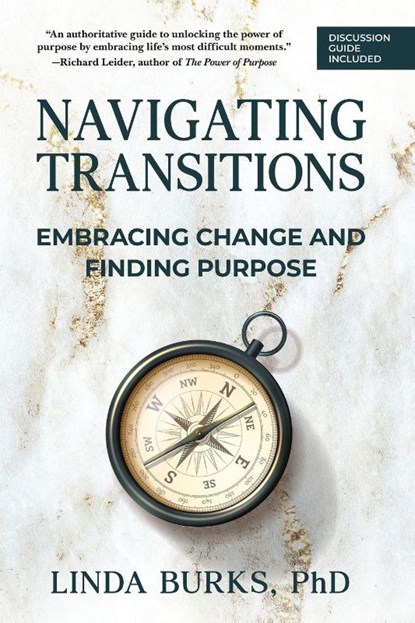 Navigating Transitions, Linda Burks - Paperback - 9781945847875