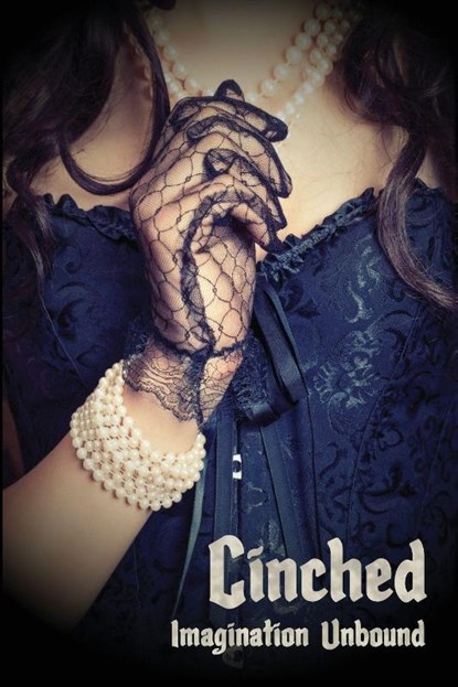 Cinched, Gail Z Martin ; Larry N Martin ; John G Hartness - Paperback - 9781946926326