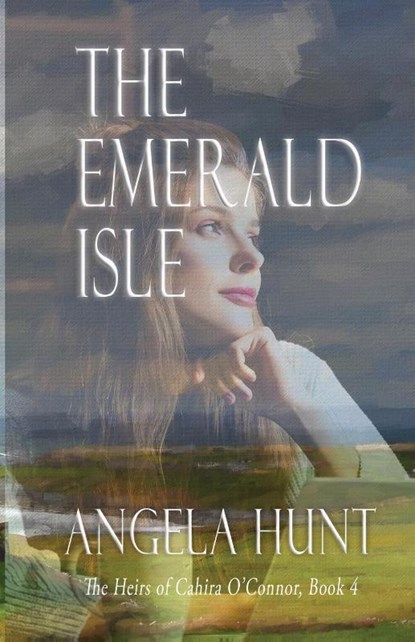 The Emerald Isle, Angela E Hunt - Paperback - 9781961394315