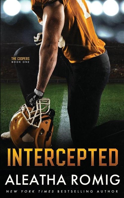 Intercepted, Aleatha Romig - Paperback - 9781965984413
