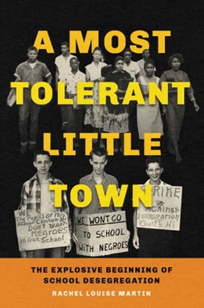 A Most Tolerant Little Town, Rachel Louise Martin - Ebook - 9781982186869