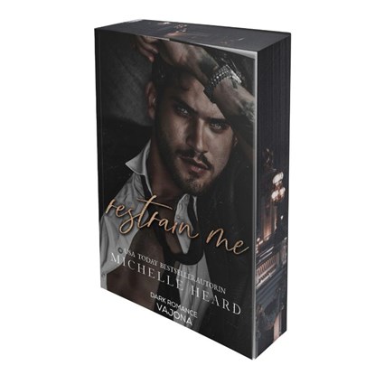 Restrain Me (St. Monarch's 4), Michelle Heard - Paperback - 9783987186707
