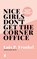 Nice girls don't get the corner office, Lois P. Frankel - Gebonden Paperback - 9789022584682