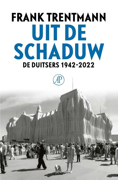 Uit de schaduw, Frank Trentmann - Ebook - 9789029552431