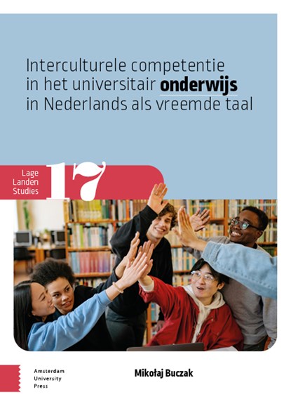Interculturele competentie in het universitair onderwijs in Nederlands als vreemde taal, Mikolaj Buczak - Paperback - 9789048573387