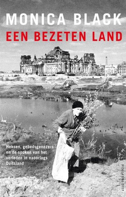 Een bezeten land, Monica Black - Paperback - 9789048857852