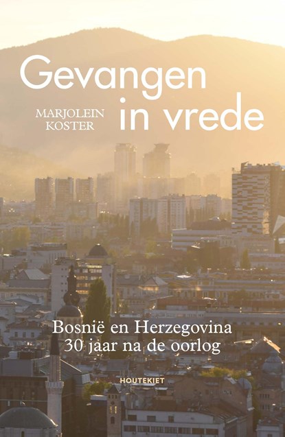 Gevangen in vrede, Marjolein Koster - Paperback - 9789057208430