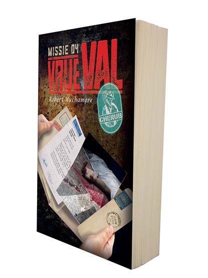 Cherub - Missie 4 - Vrije val Paperback, Robert Muchamore & Catalina Steenkoop - Paperback - 9789059241442
