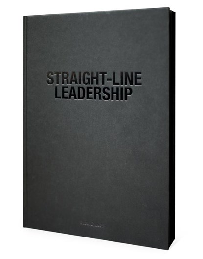 Straight-Line Leadership, Dusan Djukich - Gebonden - 9789082686609
