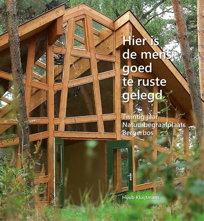 Hier is de mens goed te ruste gelegd, Huub Kluijtmans - Gebonden - 9789090370637