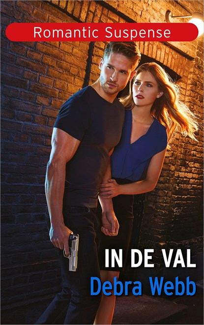 In de val, Debra Webb - Ebook - 9789402564556