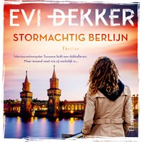 Stormachtig Berlijn | Evi Dekker | 