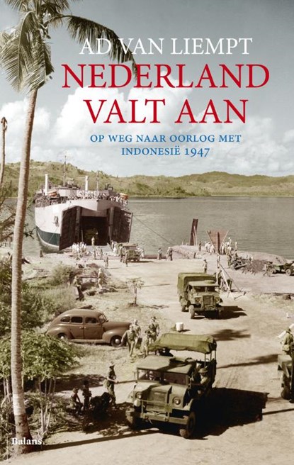 Nederland valt aan, Ad van Liempt - Paperback - 9789460034015