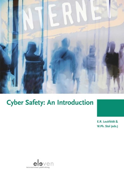 Cyber Safety, niet bekend - Ebook - 9789460946325