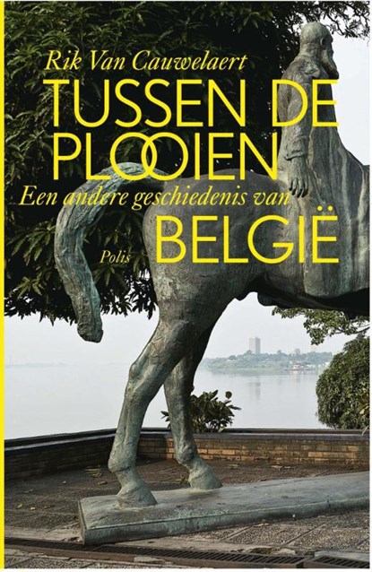 Tussen de plooien, Rik Van Cauwelaert - Paperback - 9789463100304