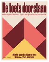 De toets doorstaan - Koen J. Van Damme ; Mieke Van De Woestyne - 9789463937627