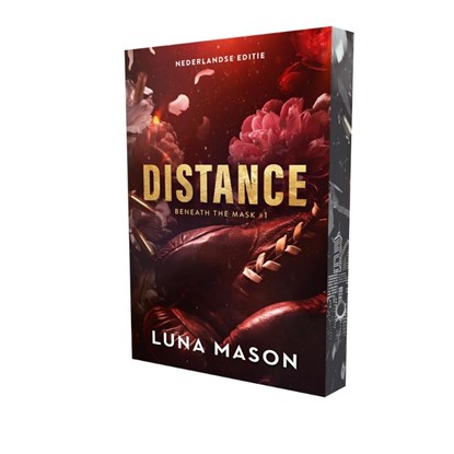 Distance, Luna Mason - Paperback - 9789464406795