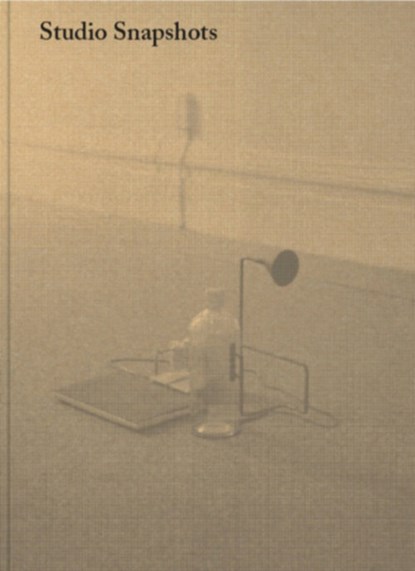 Studio Snapshots, Mark Manders - Gebonden - 9789464460902
