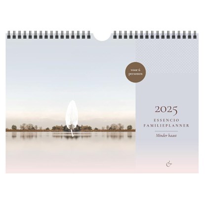 Essencio Familieplanner 2025, Essencio - Paperback - 9789491808982