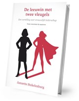 De leeuwin met twee vleugels - Jannette Stekelenburg - 9789493425255
