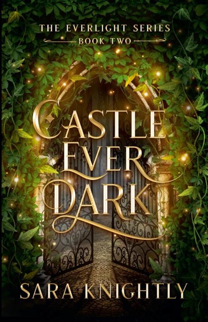 Castle Ever Dark, Sara Knightly - Paperback - 9798224675517