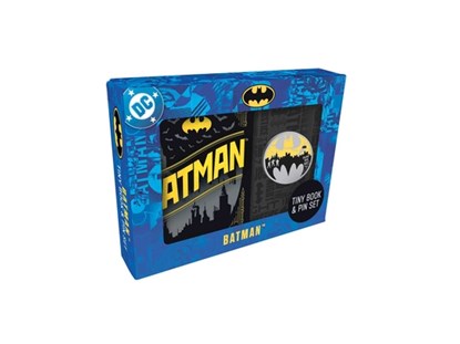 DC Comics: Batman Tiny Book and Pin Set, Insight Editions - Paperback - 9798337403328