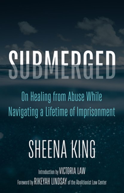 Submerged, Sheena King - Paperback - 9798887441344