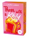 Room for Love 2. Three with a Key - Laura Labas - 9783969760376