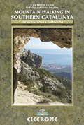 Mountain Walking in Southern Catalunya | Philip Freakley ; Vivien Freakley | 