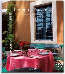 Living in Provence/Vivre En Provence