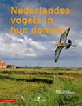 Nederlandse vogels in hun domein | Robert Kwak ; Jip Louwe Kooijmans | 