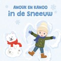 Anouk en Kanoo in de sneeuw | Anouk Van der Jeught | 