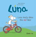 Luna really likes the red bike! | Agnes Verboven ; Lida Varvarousi | 