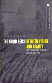 The Third Reich Between Vision and Reality